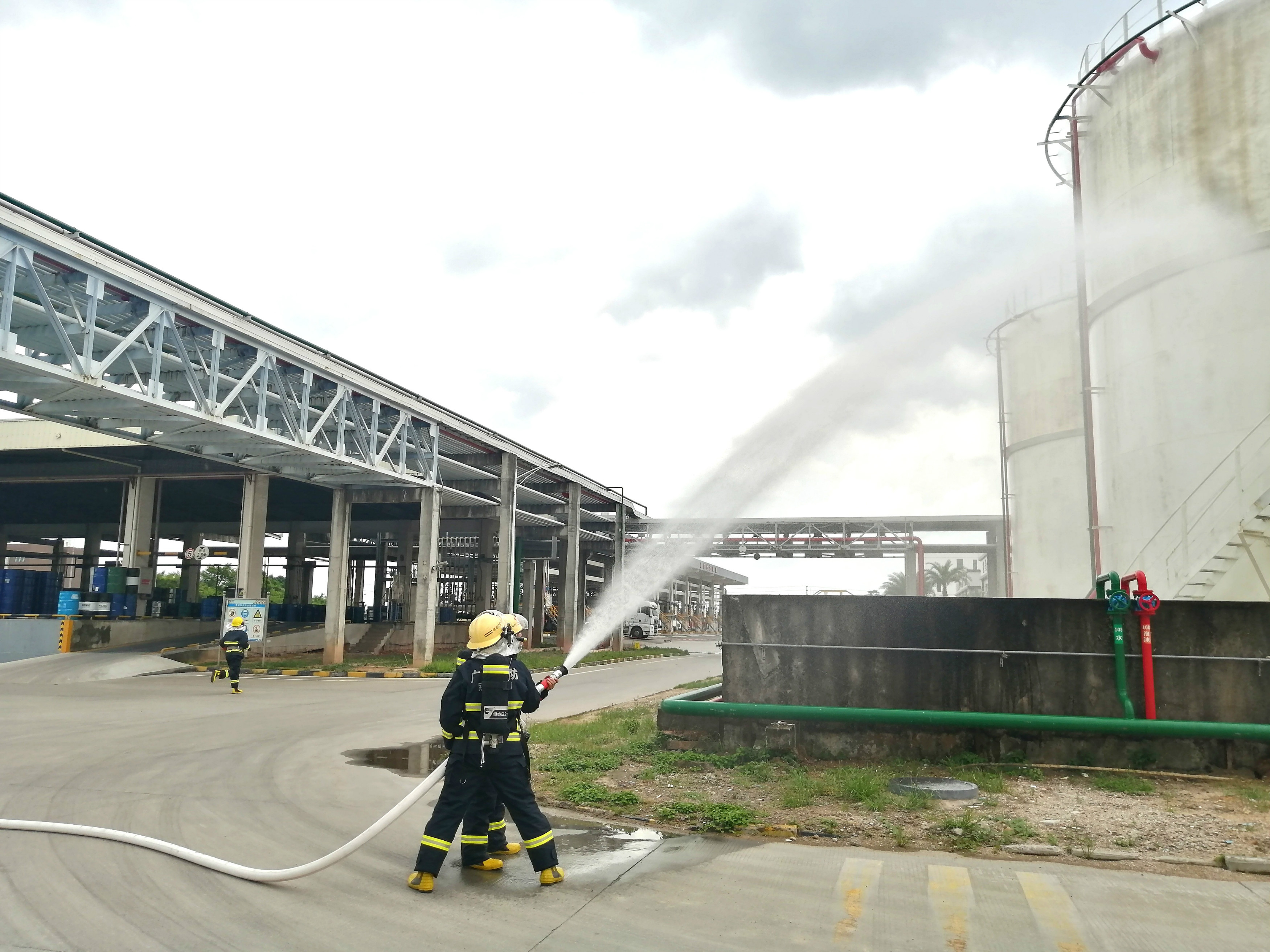 6feb865e702dfc2fcab3aa6178bfa62_meitu_4.jpg